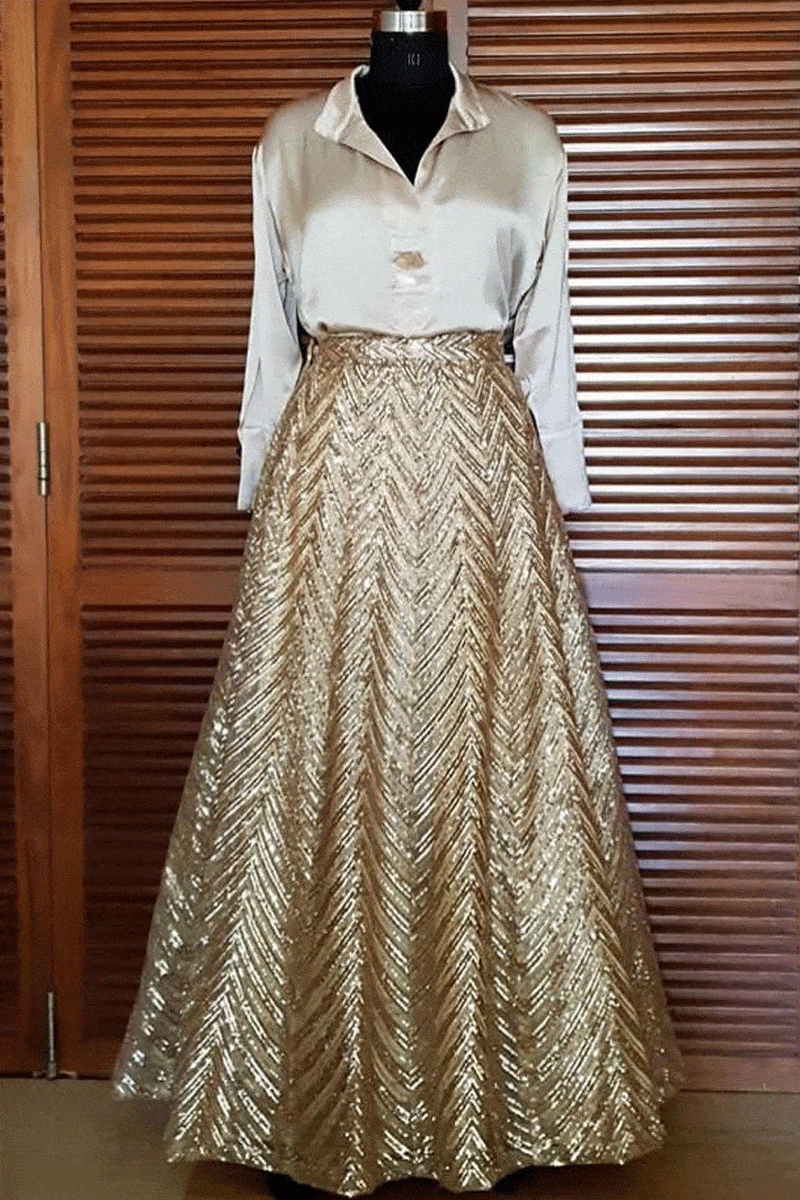 Gori embracing the allure of our cocktail party-inspired crop top lehenga,  a seamless blend of Indo-Western elegance and traditional char... |  Instagram